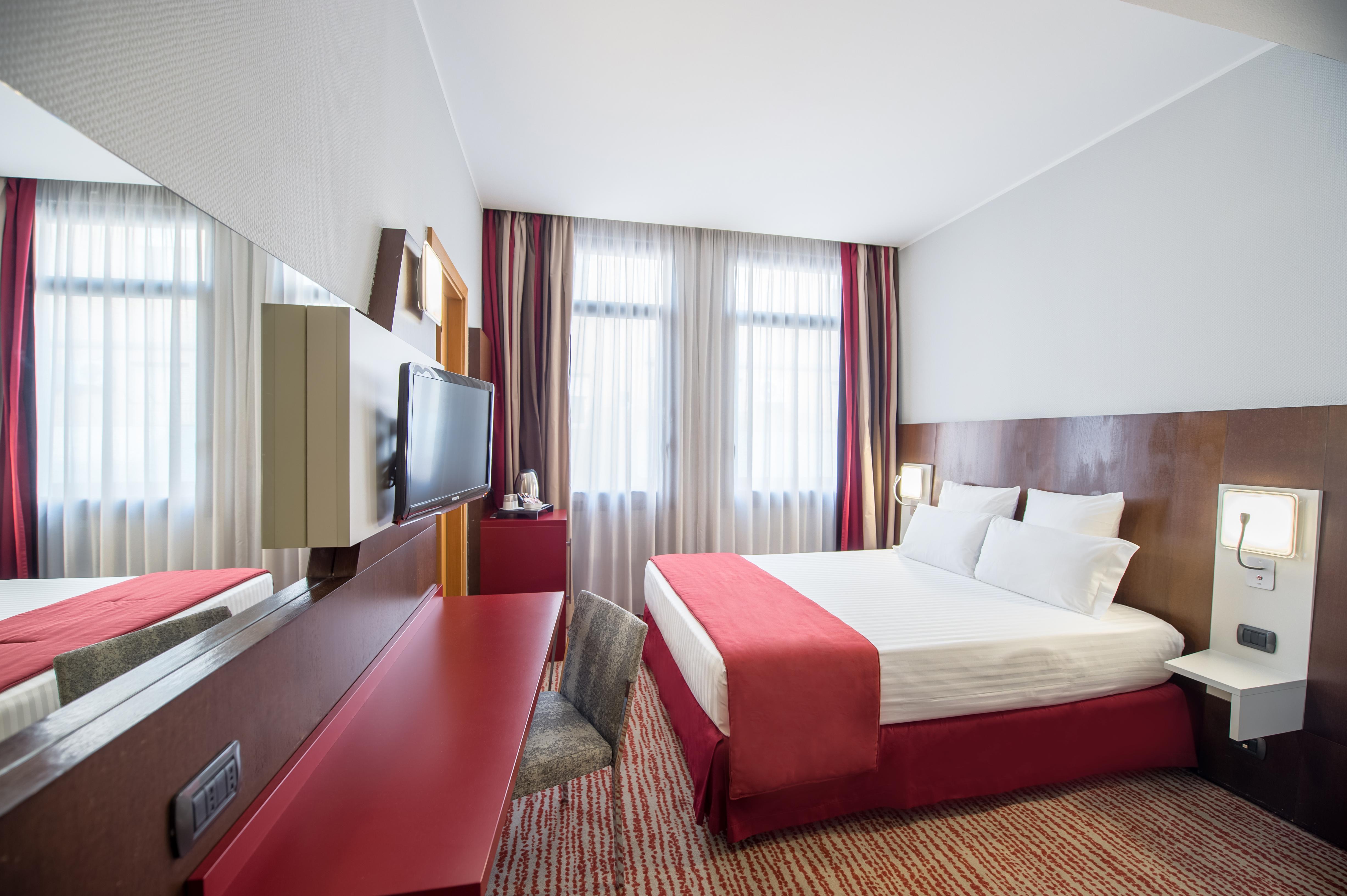 Mercure Roma Piazza Bologna Ngoại thất bức ảnh